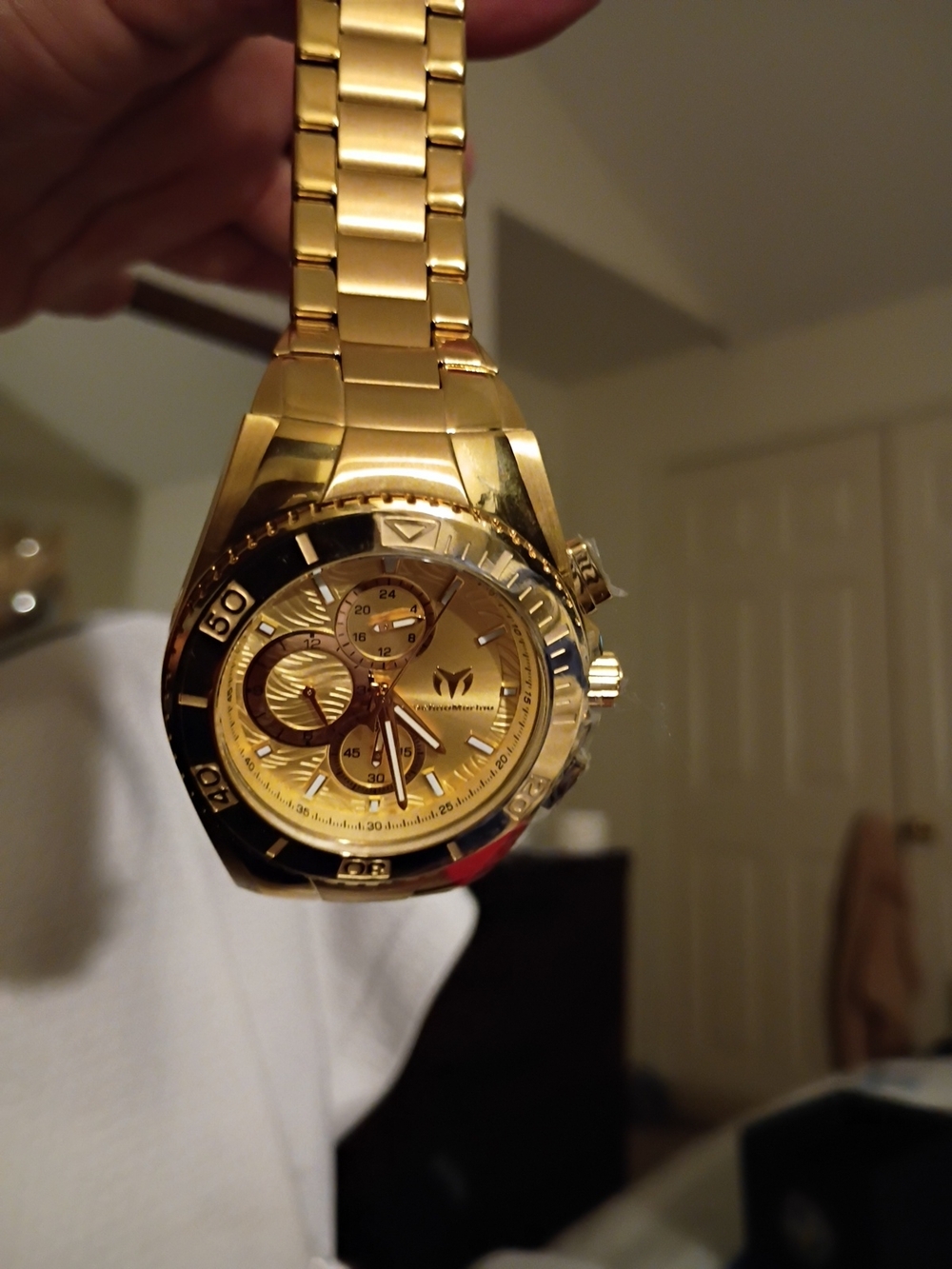 Invicta Gold Tone Chronograph Men's Watch - Picture 5 of 6
